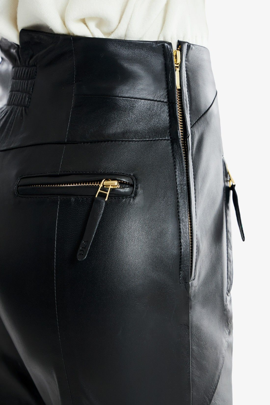 Calça de Couro Legítimo Jolie Preto