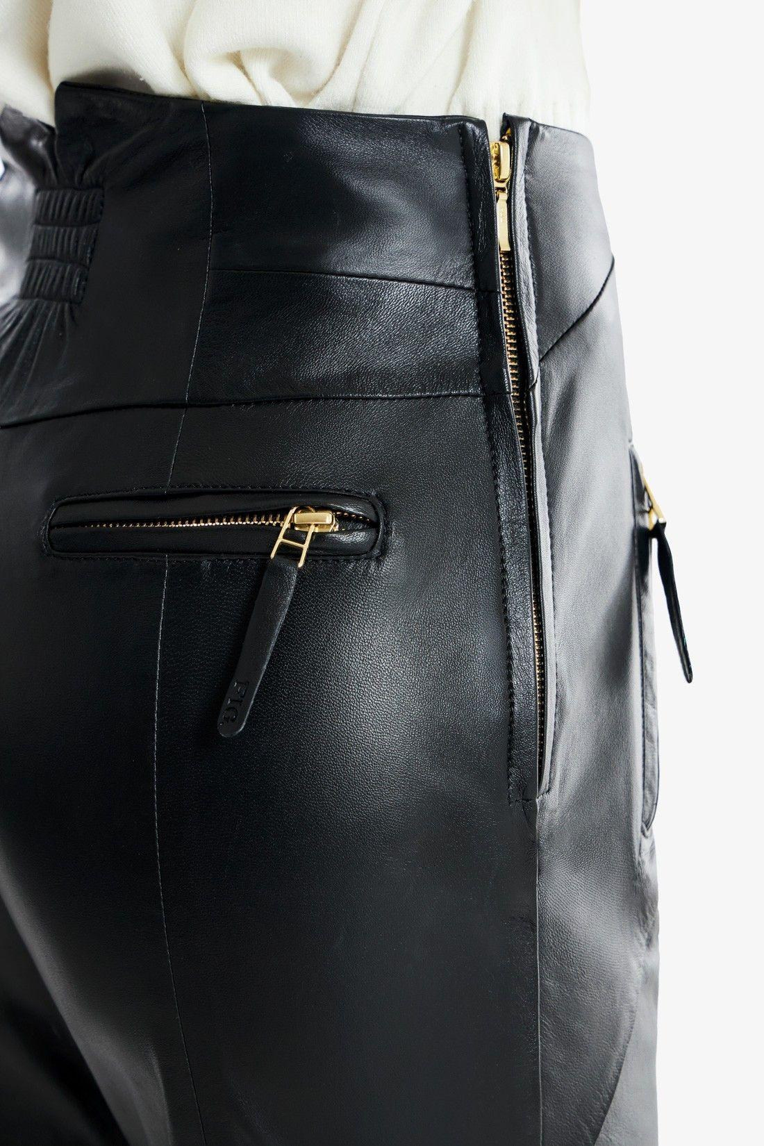 Calça de Couro Legítimo Jolie Preto