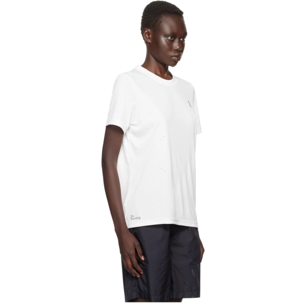 On White Pace-T Short Sleeve Sport Top (ref c8a4) On White Pace-T Short Sleeve Sport Top (ref c8a4)
